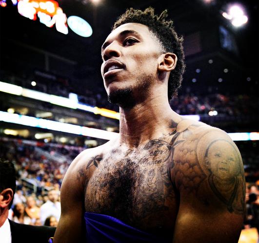 地上足球：皇马哈拉哨仍不敌利物浦！西甲水平已被英超完爆！（地面流难救主：皇马“哈拉哨”仍负利物浦，英超已全面压制西甲）