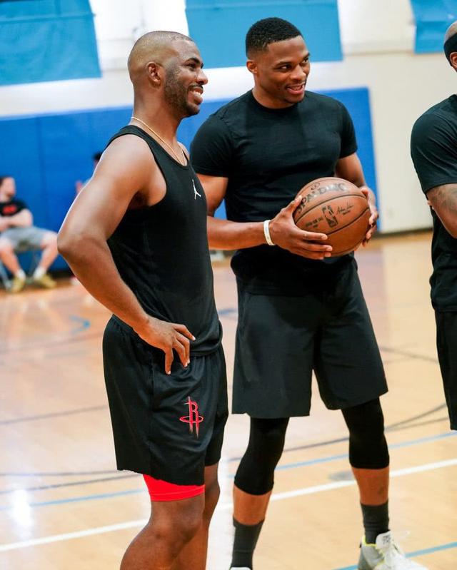 迪巴拉来博卡？帕雷德斯：我们期待他来，但不会干涉他的决定（帕雷德斯谈迪巴拉加盟博卡：期待到来，但尊重其决定）