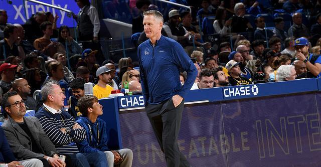 迪洛伦佐：团结是走出困境的基础，我们与孔蒂之间从没有隔阂（迪洛伦佐：靠团结走出低谷，我们与孔蒂始终没有隔阂）