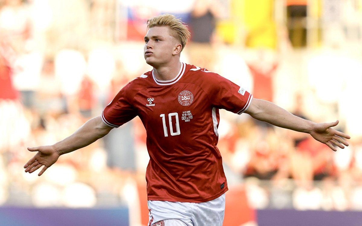 麦克阿瑟vs狮吼首发：池东沅PK维迪奇，奥谢、霍尔先发（麦克阿瑟对阵狮吼首发公布：池东沅迎战维迪奇，奥谢与霍尔先发）