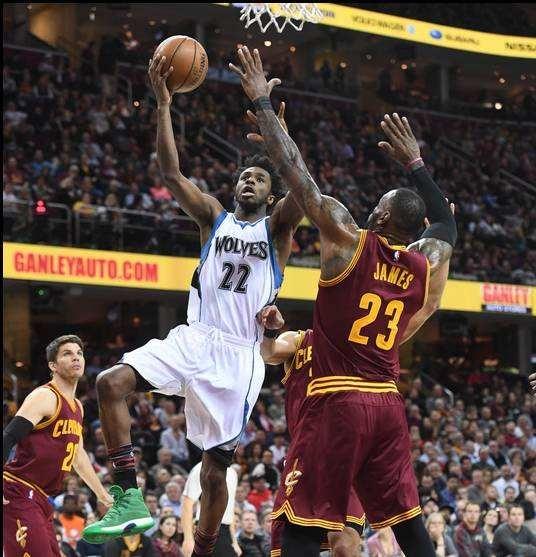 宫磊：佳一年轻时就好学；望他善用新人，打破传统，敢于担当（宫磊谈佳一：少年勤学，盼其善用新人、打破陈规、勇于担责）